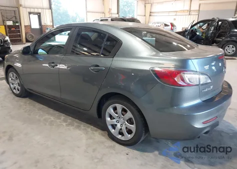 2012 Mazda Mazda3 I Sport из США, поврежденный, VIN JM1BL1UF5C1615548